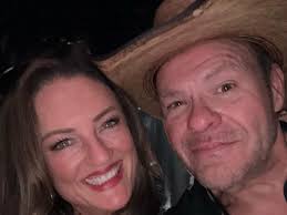 Amazing family night at the @jasonaldean concert. Karen, Abby and Adrienne  looked gorgeous. Thank you to our dear friends @patriotmobileusa and  @glennstory & @jennystory! We had a blast! It was awesome seeing