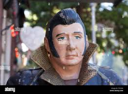 Big elvis hi-res stock photography and images