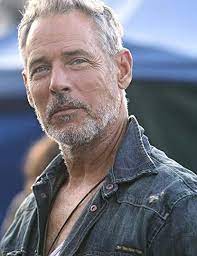 La Description Mens Hairstyles Thin Hair Hairstyles For Thin Hair Older Men Haircuts