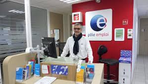 Définition, synonymes, citations, traduction dans le dictionnaire de la langue française. Apres La Mysterieuse Epidemie L Agence Pole Emploi De Condom A Repris Possession De Ses Locaux Ladepeche Fr