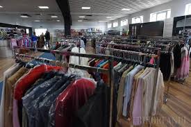Fiscul vinde acum bunurile confiscate, sechestrate sau executate silit, în magazine fizice, deschise în mai multe orașe. S A Deschis Centrul De Valorificare A Produselor Confiscate Agentia