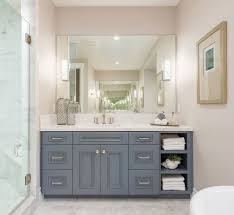 Barbara schirmeister, membro della color association, sembra essere d'accordo. Living Room Benjamin Moore Dior Gray Novocom Top