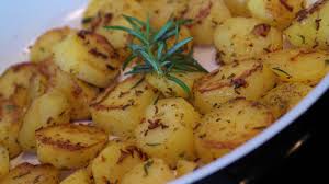 Tra i maschietti frequentanti i laboratori artigianali ce ne furono cinque che. Cosa Succede A Chi Mette Le Patate Nel Microonde Ecco L Incredibile Risposta