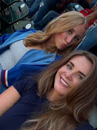 Lesley Manzer (@lesleymanzer) • Instagram photos and videos