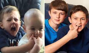 This is a recreation of the original charlie bit my finger video which became popular in early days of youtube. Family Auction Charlie Bit My Finger Video Before Deleting From Web Daily Mail Online