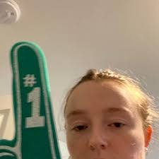 Kiley Gilmore's Instagram, Twitter & Facebook