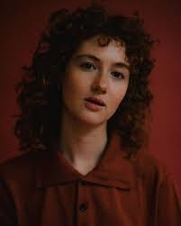 Alexandra Mooney's Instagram, Twitter & Facebook