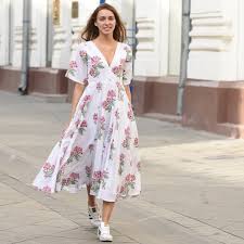 Feel Light And Breezy In A Simple White Cotton Dress Adorned With Pink Flowers This Dress Is Perfect For A Cotton Dresses Green Cotton Dress Frock For Women