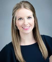 Leeann Porter's Instagram, Twitter & Facebook