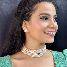 Buy J Pearls Qiyara 7 Lines Baroque Pearl Choker Set Online at Best Price