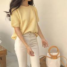 Now, as we enter 2020, we're seeing a resurgence of denim with wider legs, smaller waists, and straight/relaxed styles. Street Style Pastel Aesthetic Korean Girl Novocom Top