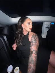 Miss Thick n Tatted - Busty alt BBWs - Busty BBW Porn