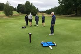 Loftahammars gk är verksam inom drift av golfbanor och hade totalt 2 anställda 2019. Startsida Loftahammars Gk