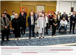 I veckans avsnitt av alex & alex möter vi politikern torbjörn tegnhammar. Polisen Medverkade I Manifestation Mot Koranbranning Beslagtog Journalistiskt Videomaterial Samnytt