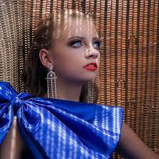 Darius Burdine's Instagram, Twitter & Facebook