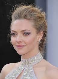 And The Award Goes To 7 Academy Awards Inspired Looks For Your Wedding Topweddingsites Com Oscar Hairstyles Long Hair Color Hair Beauty