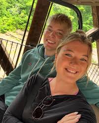 Who needs a female roommate in Atlanta or Savannah for fall 2025?