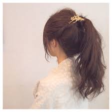 丸顔さんにおすすめおしゃれなロング髪型ヘアアレンジ103選 Folk