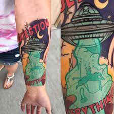 Hey look, an alien head ring! Latest Alien Abduction Tattoos Find Alien Abduction Tattoos