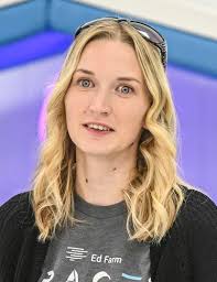 Chestnut Grove students work in new STEM lab