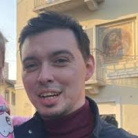 600+ profili “Christopher”