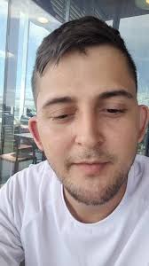 Benjamin Gonzales El La Amanecida