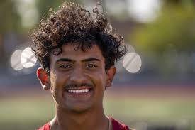 A Dual Meet (Sort Of) ‣ In The Viewfinder