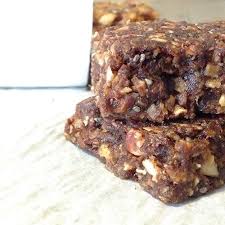 Barres Energetiques Aux Dattes Et Aux Noix Food Sugar Free Desserts Desserts