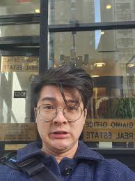 Tennis partner wanted at UCI