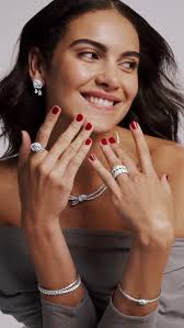 There’s something about Kwiat diamonds that makes every moment feel  brighter. When you’re dressed in pieces cut to capture light from every  angle, you can’t help but glow inside and out. Here’s to ...