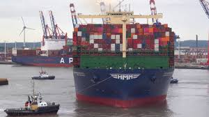 Hmm algeciras current position and history of port calls are received by ais. Hmm Algeciras Grosstes Containerschiff Der Welt Erstanlauf Hamburg 2020 Youtube