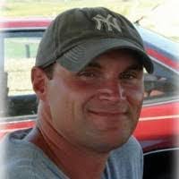 Emmett Klein's Instagram, Twitter & Facebook