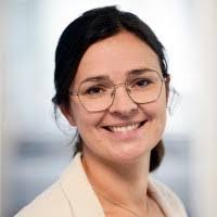 Sandra Kull's Instagram, Twitter & Facebook