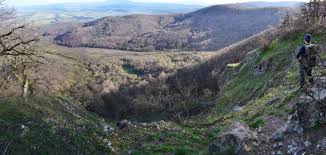 Novohradské hory, new city mountains) is a mountain range in northern hungary. A Borzsony Bercein Titokzatos Varak Odakint