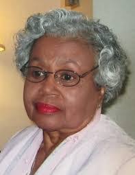 Sandra Dickson's Instagram, Twitter & Facebook