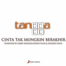 Mungkin dia lagi merasakan kenikmatan yang amat sangat dan pertama kali dirasakannya. Lirik Lagu Mungkin Info Dan Tips