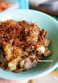 Review mie sagu bu tuti dari youtuber riau @yahya.dahlan2020. Tak Ada Yang Menyangka Tempat Ini Ada Mie Sop Bu Tuti Makanmana