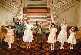 Сначала критики приняли этот фильм не очень хорошо. Zvuki Muzyki 1964 Sound Of Music The Kadry Iz Filma Gollivudskie Filmy Kino Teatr Ru