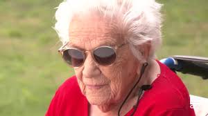 Martina cumple 103 años demostrando que la edad es solo un número