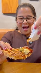 Andrea Sibert's Instagram, Twitter & Facebook