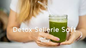Eigentlich ist es ganz einfach, wenn du eine saftkur selber machen möchtest: Sellerie Saft Rezept Ohne Entsafter Selleriesaft Selber Machen Youtube