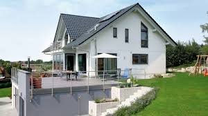 Ergebnis Fur Haus In Der Hanggarage Garten Diy Ideen Modern House Exterior Terrasse Design House Exterior