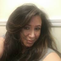 Lisette Morales's Instagram, Twitter & Facebook