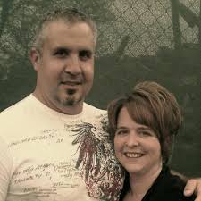 Lisa Anzalone (@Vanzy70)