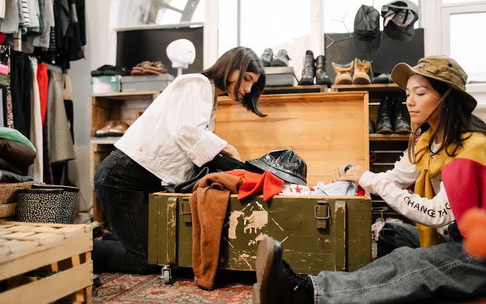 Second-hand and rental in fashion - Thegreensideofpink