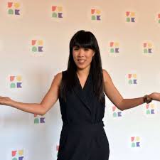 Den wunsch, deutschlehrerin zu werden, entstand, als ich 2004 eine möglichkeit bekommen hatte, als gastschülerin in deutschland zu sein. Einverleibung Der Generation Youtube Kultur