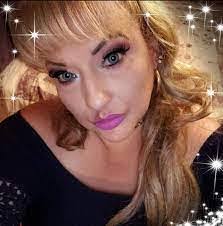 Adelina Botello's Instagram, Twitter & Facebook