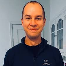 Diana Cosner's Instagram, Twitter & Facebook