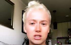 She and constanza piccoli both appeared on the children's series bkn. Vesta Lugg Breaks In Tears In The Face Of So Much Criticism By Daring Photo Sclate