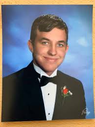 Marlon Wayans Earns High School Diploma 35 Years Later